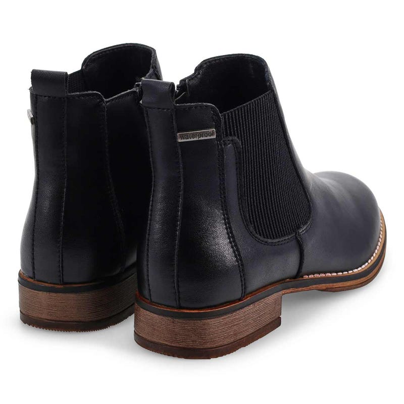 Women's Berlina 01 Chelsea Boot - Black