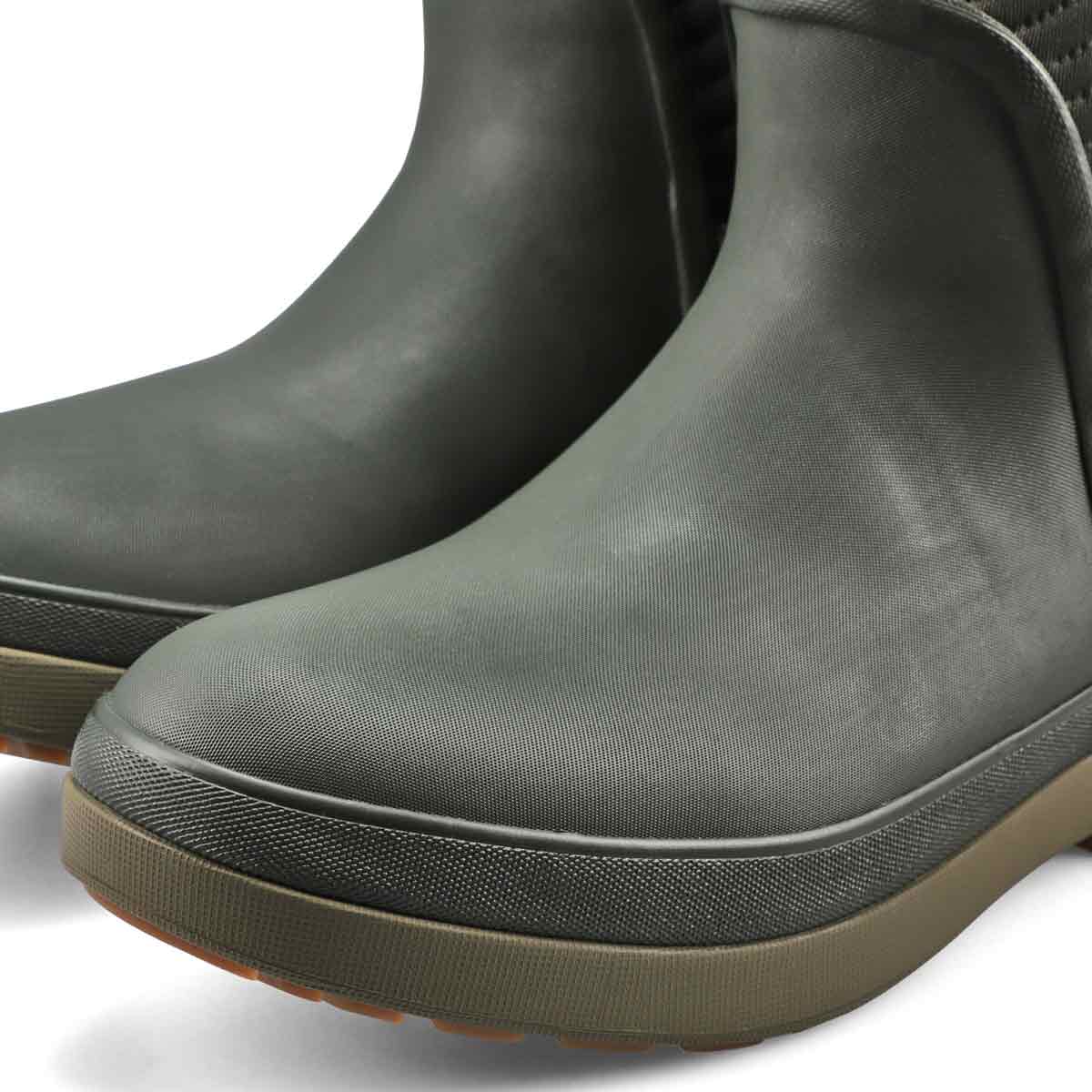 bogs crandall mid zip