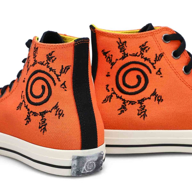 Baskets CHUCK TAYLOR ALL STAR NARUTO HI TOP, magma