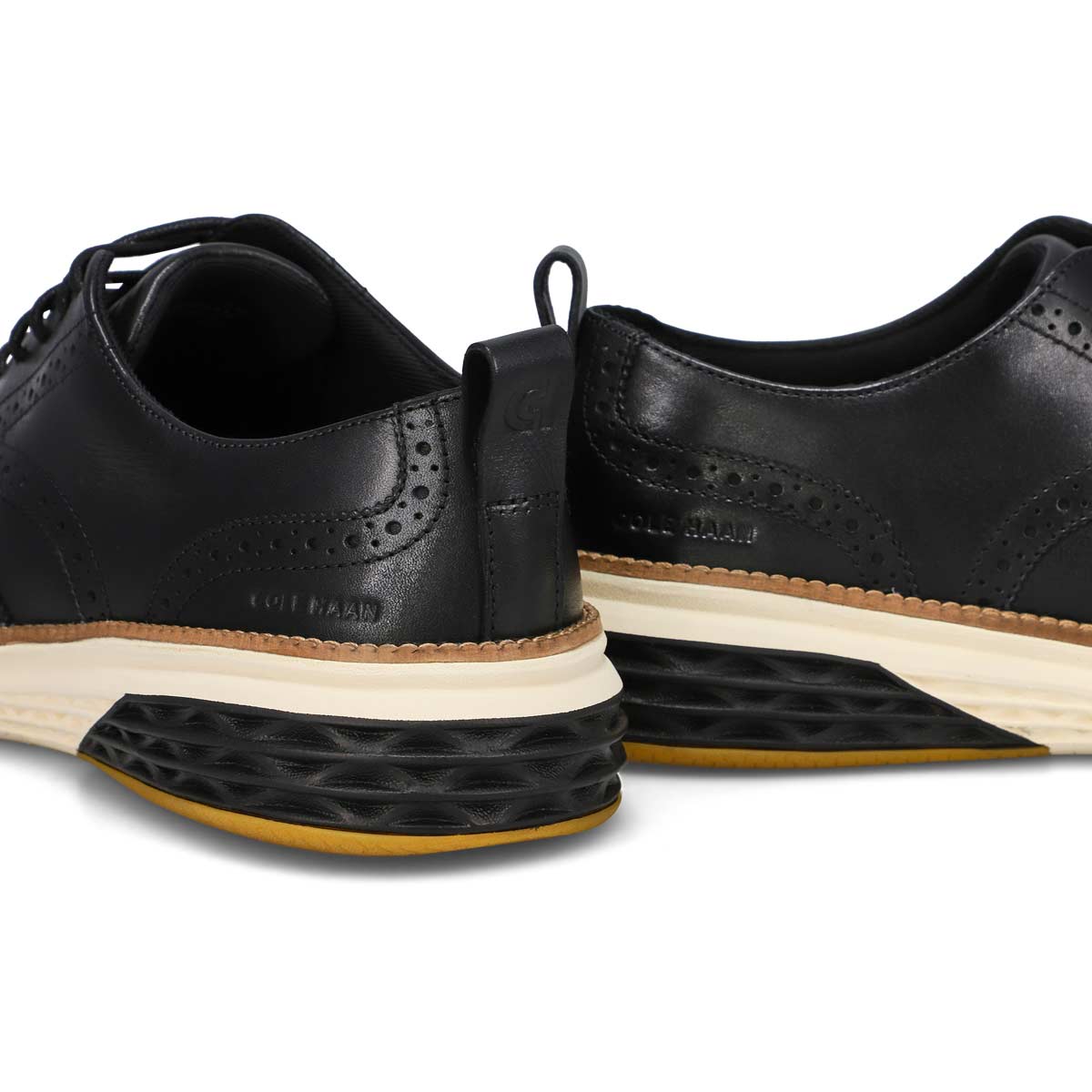 Men's Grand Hurrion Wingtip Casual Oxford - Black/Ivory