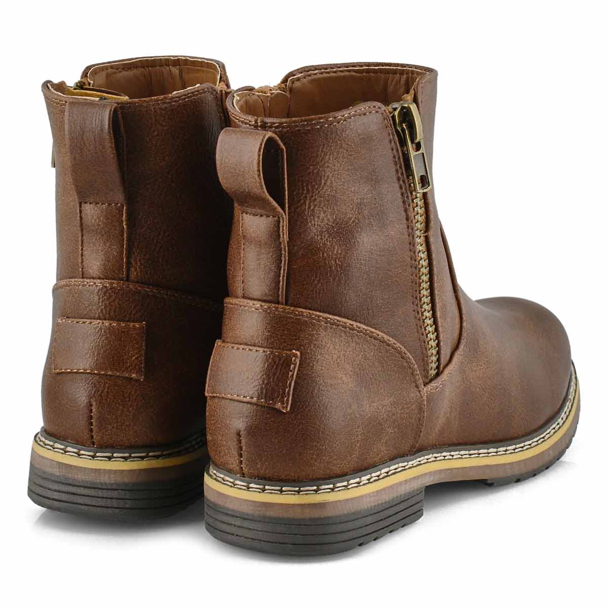 tan clarks shoes