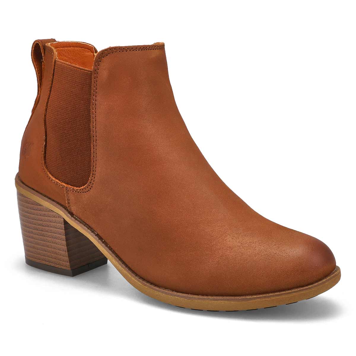 tan pointed chelsea boots