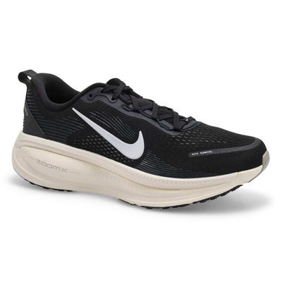 Mns Vomero 18 Performance Sneaker - Black/Summit White/Coconut Milk