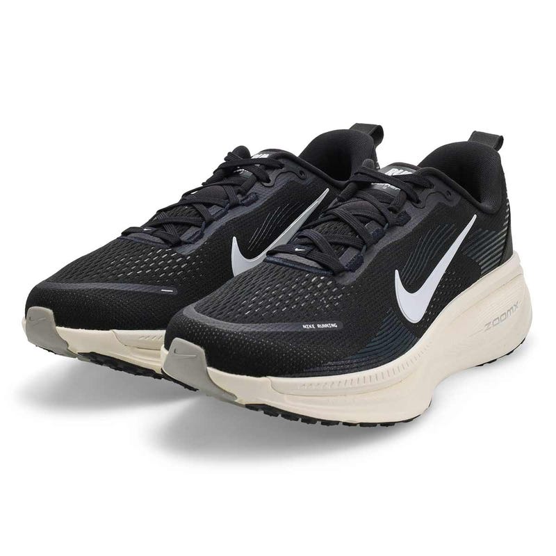 Men's Vomero 18 Performance Sneaker - Black/Summit White/Coconut Milk