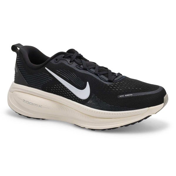 Men's Vomero 18 Performance Sneaker - Black/Summit White/Coconut Milk