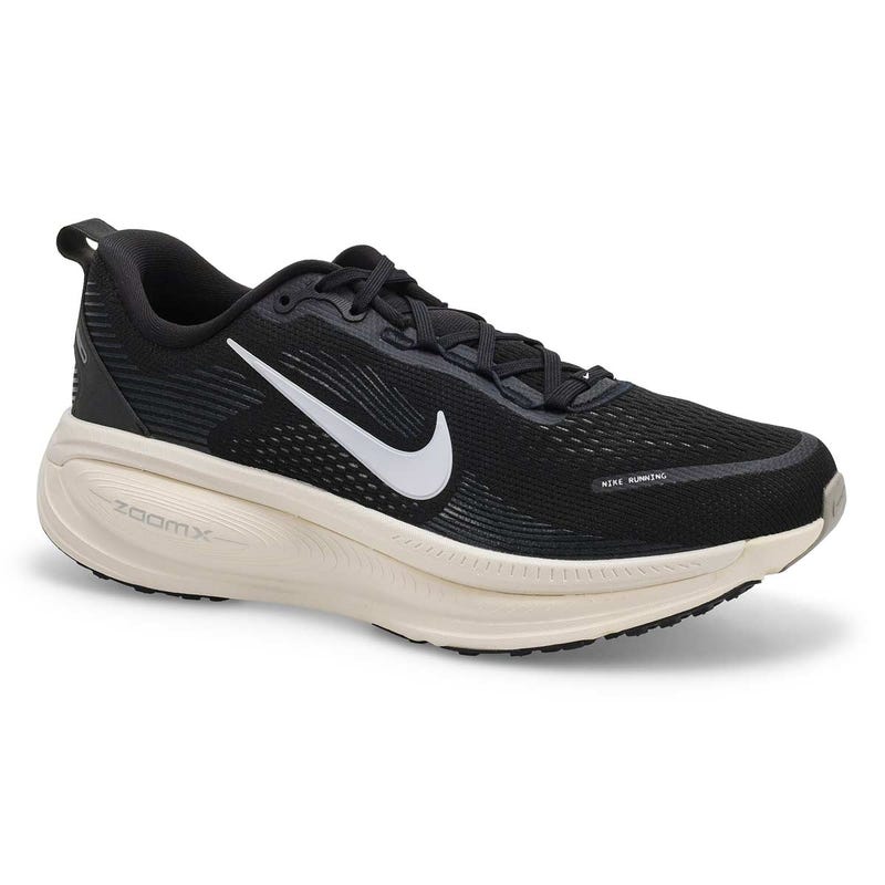 Men's Vomero 18 Performance Sneaker - Black/Summit White/Coconut Milk