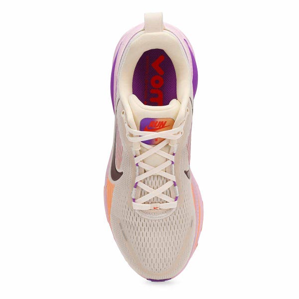 Women's  Vomero 18 Performance Sneaker - Chalk/Tattoo/Pink Faom/Bright Violet
