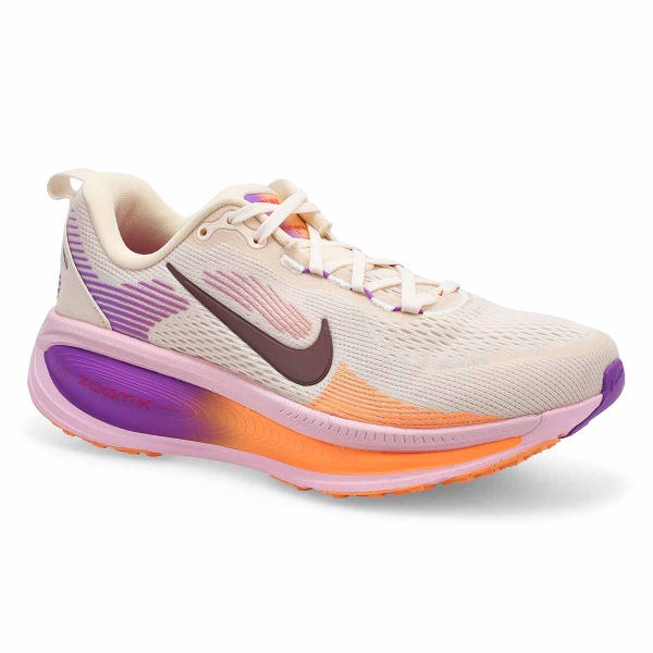 Women's  Vomero 18 Performance Sneaker - Chalk/Tattoo/Pink Faom/Bright Violet