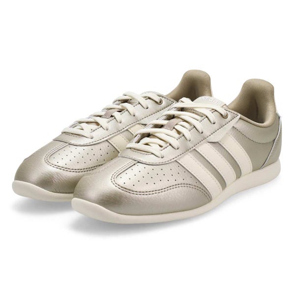 Women's Barreda Lo Low Profile Sneaker - Cyber Metallic/Off White/Wonder Alumina