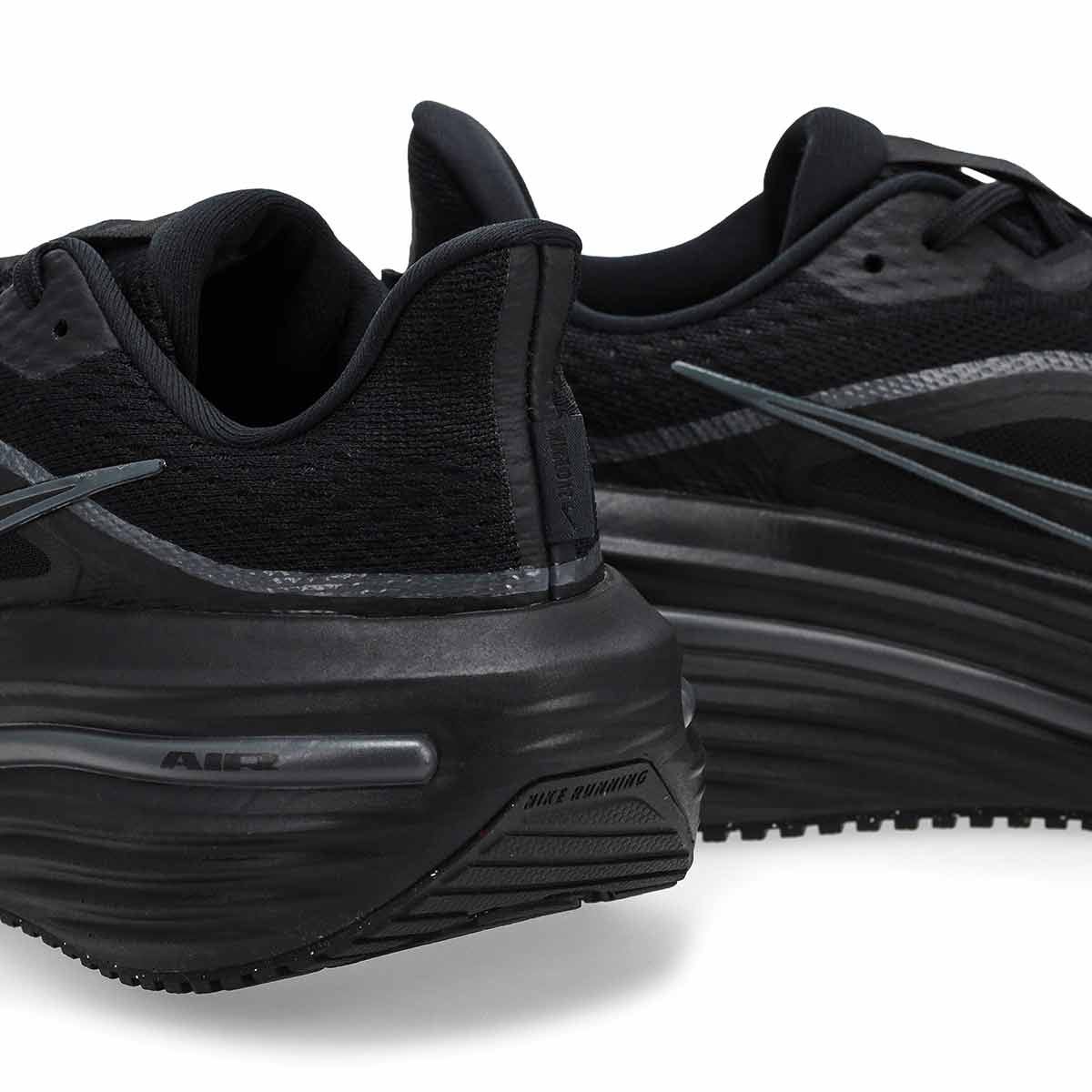 Baskets de performance WINFLOW 12, noir/noir, homm