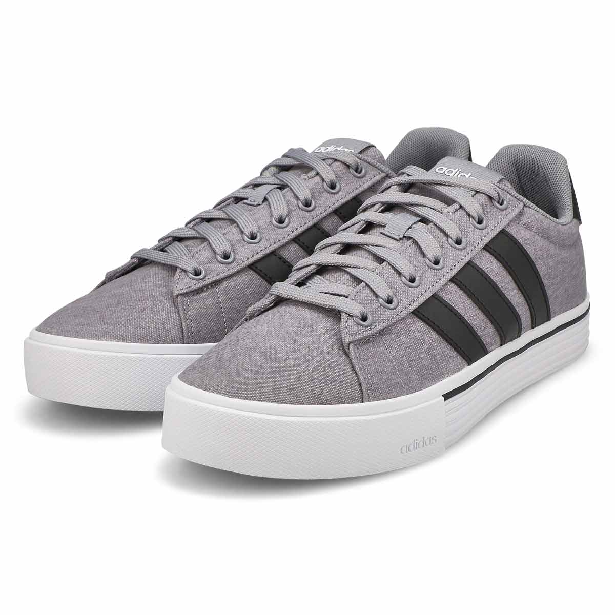 Men's Daily 4.0 Lace Up Sneaker - Grey/Core Black/White