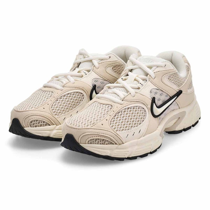 Women's  V5 Performance Sneaker - Summit White/Sail/Black/Ligt Orewood Brown