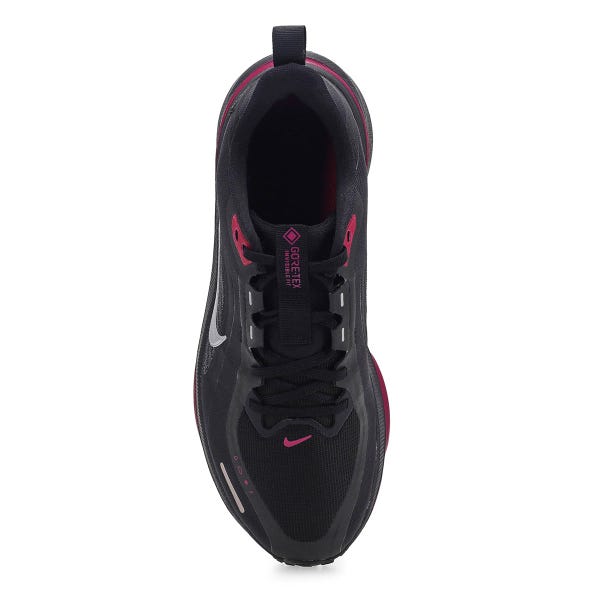 Women's Pegasus 42 Gortex Performance Sneaker - Black/Silver