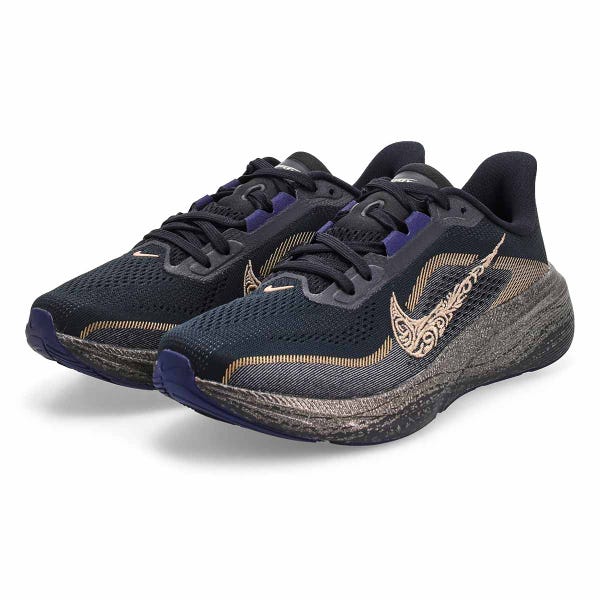 Women's Pegasus 42 Keely Hodgkinson Performance Sneaker - Summit White/Metallic Silver/Sail/Black.
