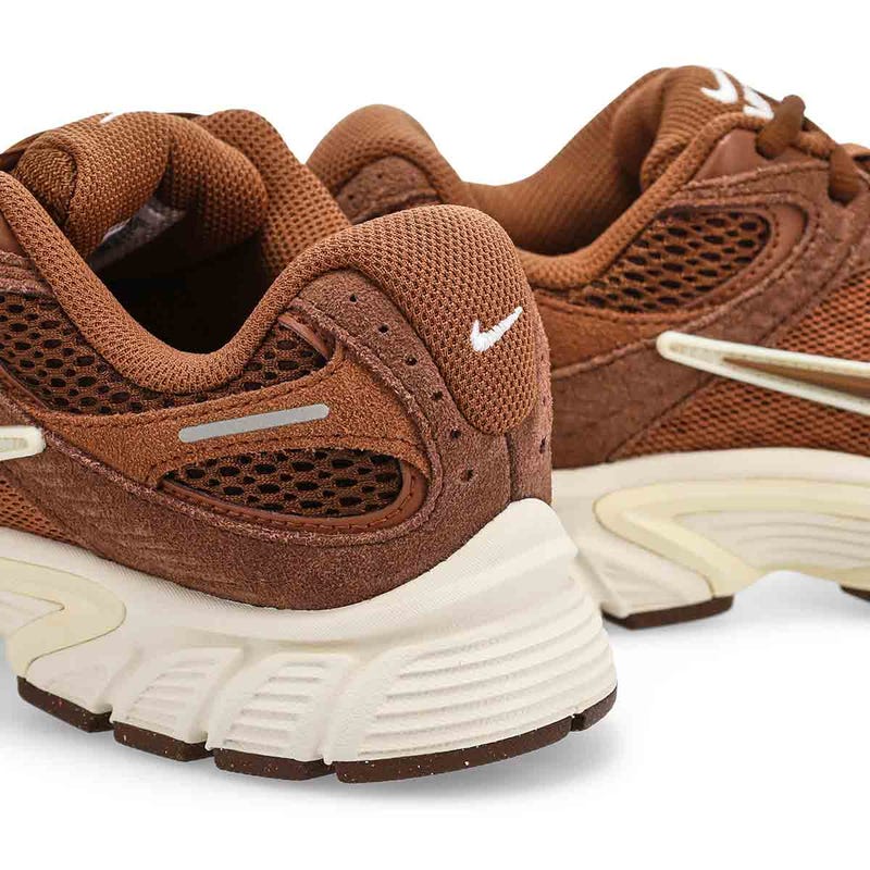 Women's V5 RNR Sneaker - Brown/Off White