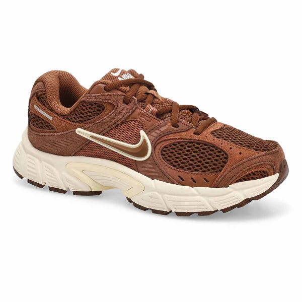 Women's V5 RNR Sneaker - Brown/Off White