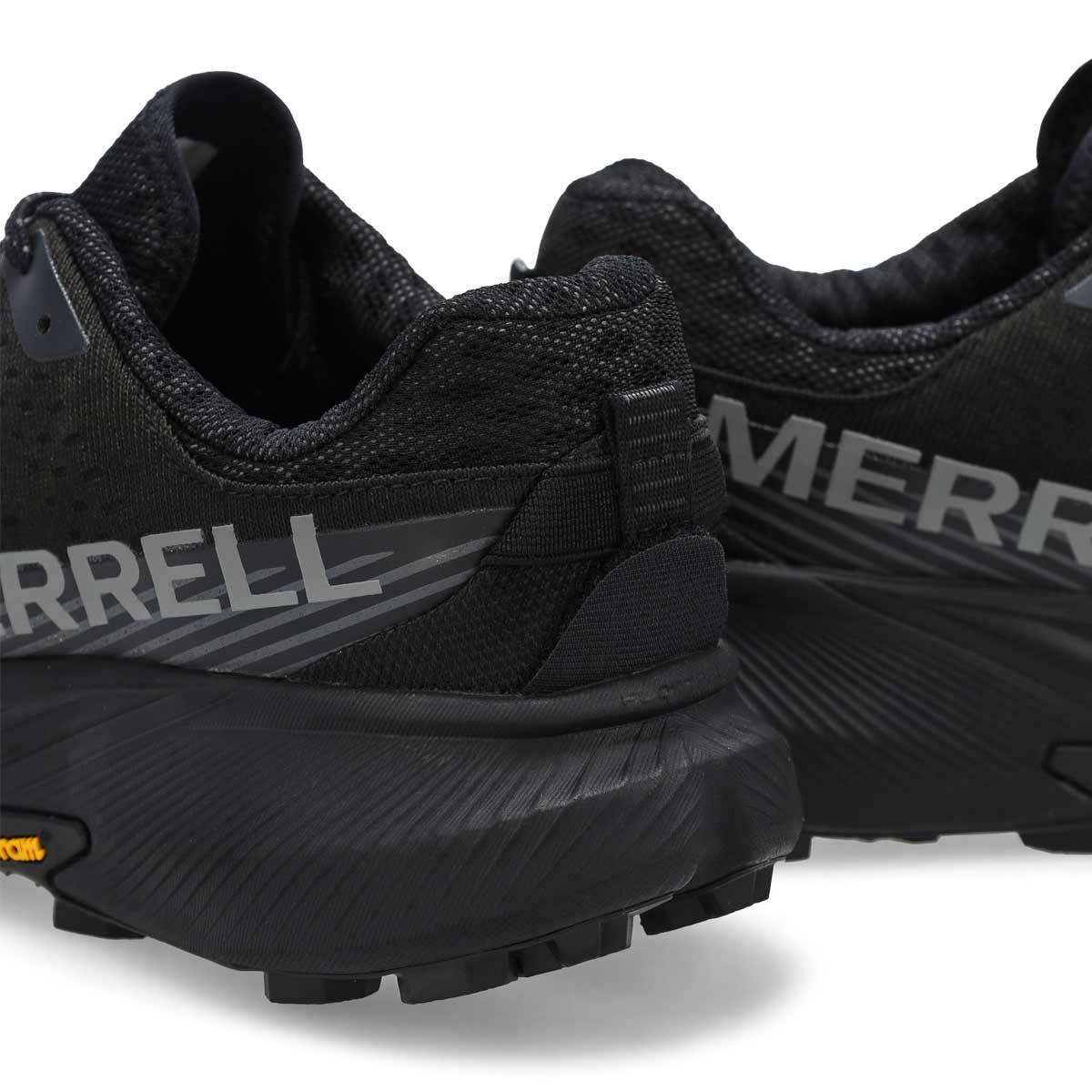 Men' s Agility Peak 5 Lace Up Performance Sneaker  - Black