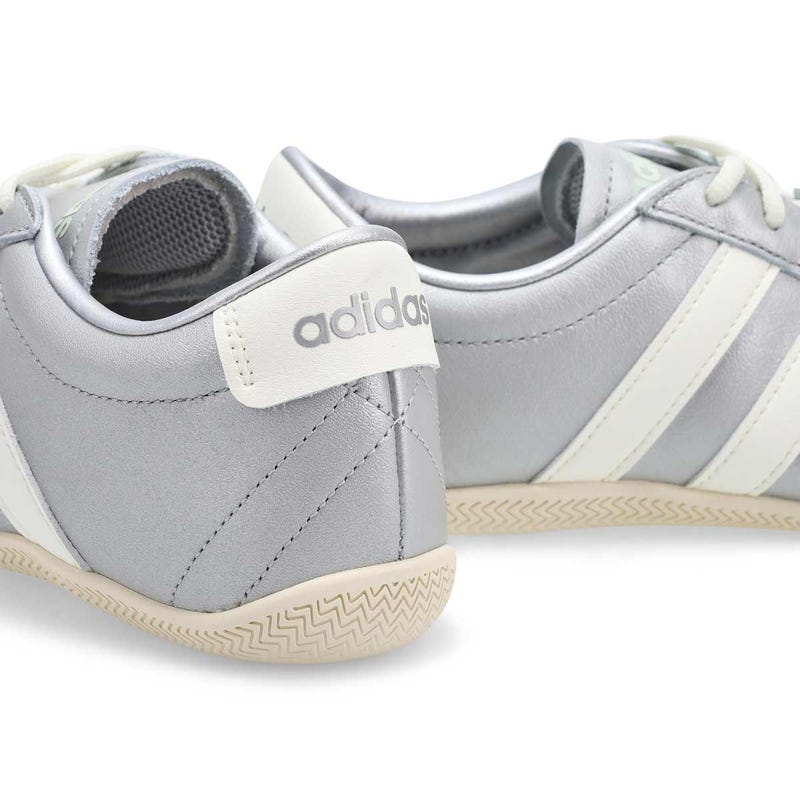 Women's Grand Court Lo Low Profile Sneaker - Silver Metallic/Off White