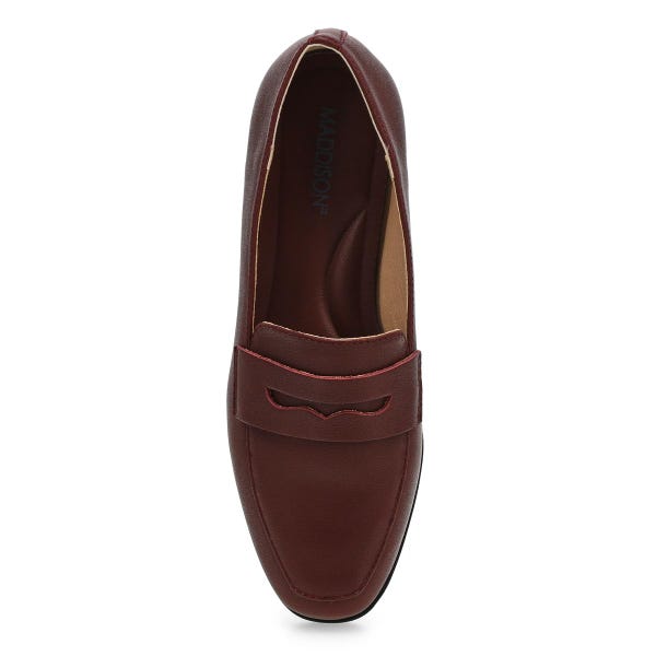 Women's Lynesse2 Leather Slip On Loafer- Burgundy