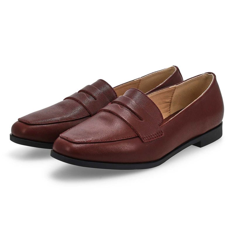 Women's Lynesse2 Leather Slip On Loafer- Burgundy