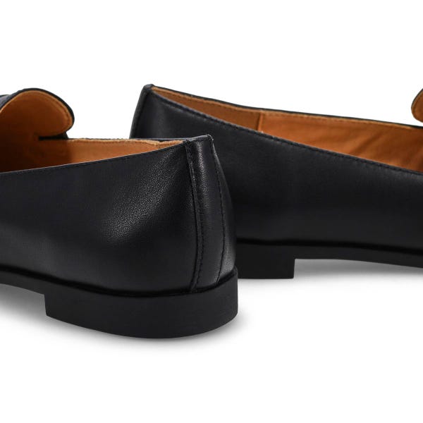 Women's Lynesse2 Leather Slip On Loafer- Black