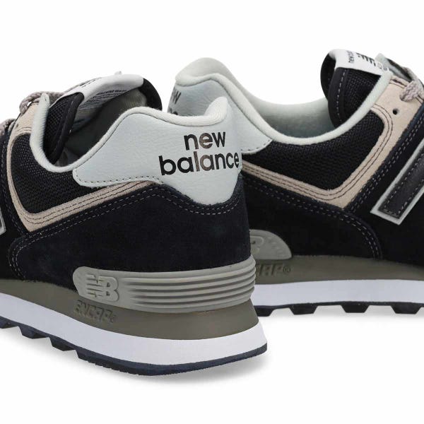 Men's 574 Lace Up Sneaker - Black/White