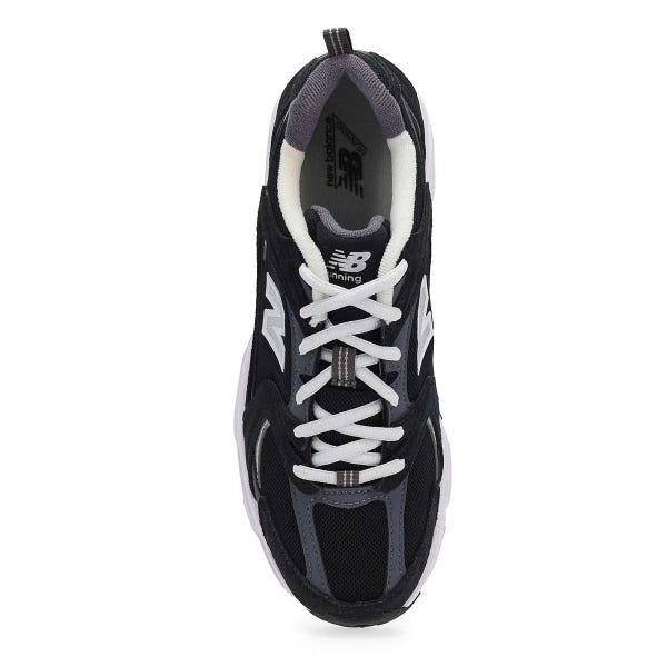 Women's  530 Lace Up Sneaker - Black