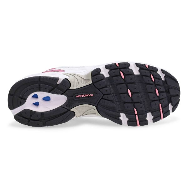 Women's 530 Lace Up Sneaker - White/Pink