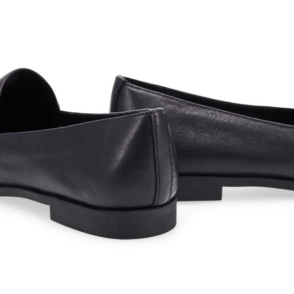 Women's  Peyton Bit Leather Slip On Flat - Black