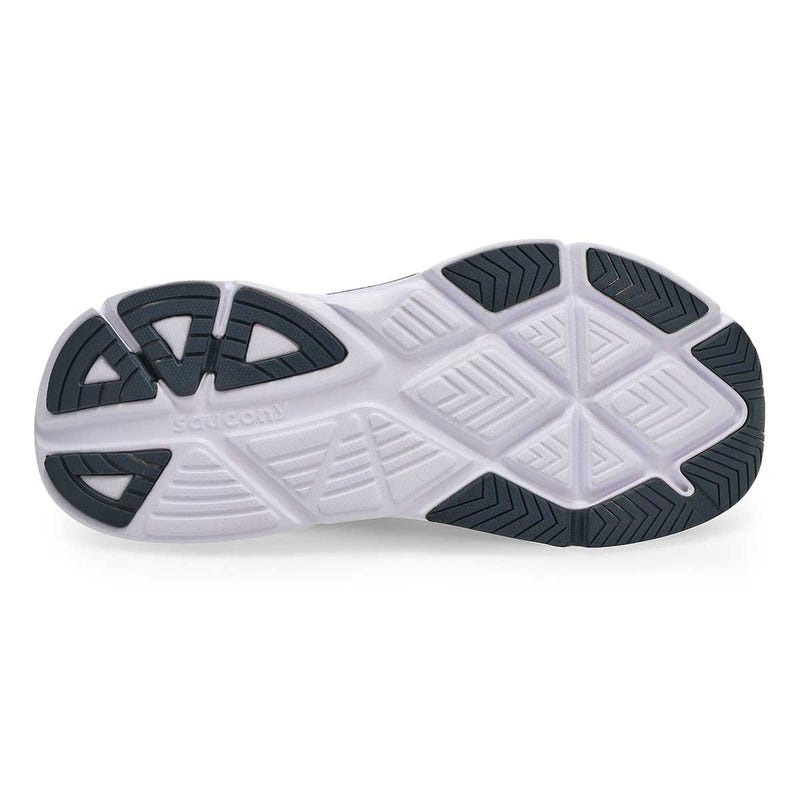 Women's Guide 18 Performance Sneaker - Black/White