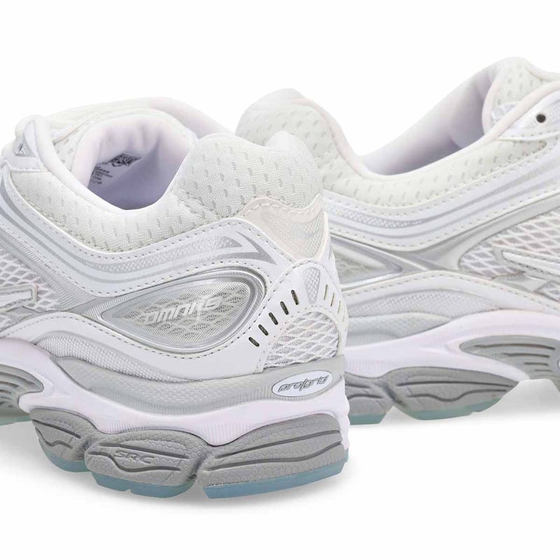 Men's ProGrid Omni 9 - OG Lace Up Sneaker - White/Silver