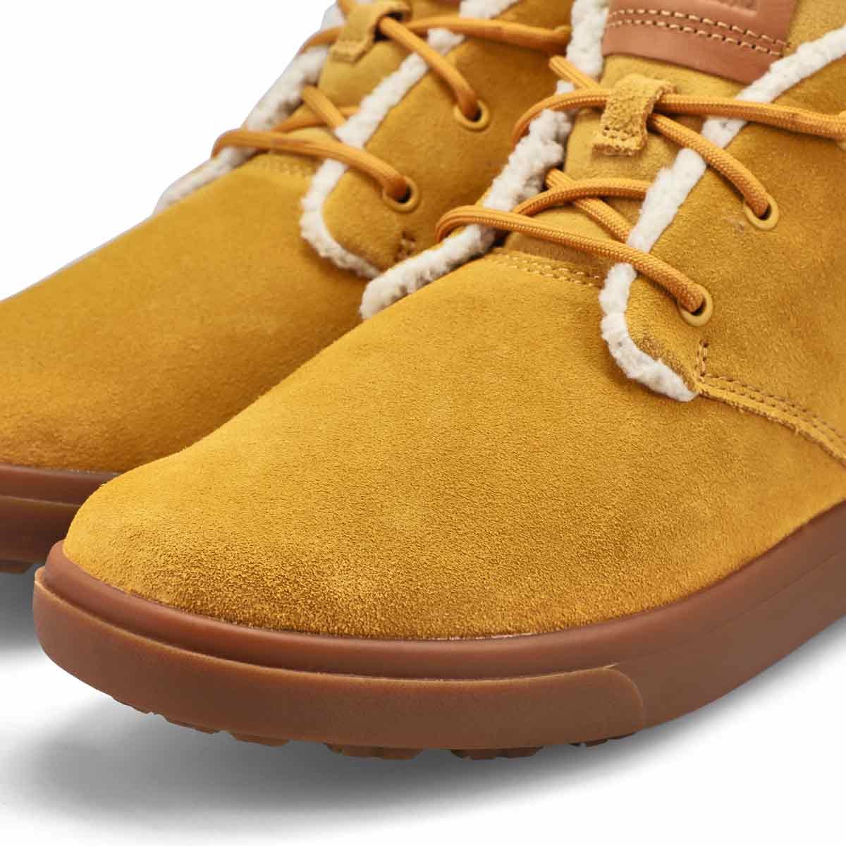 Timberland Men s Ashwood Park Lined Chukka Bo SoftMoc