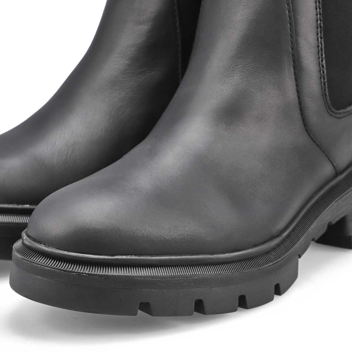 Women's Cortina Valley Chelsea Boot - Black