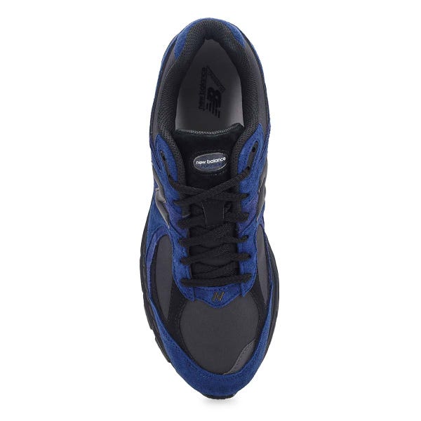 Men's 2002R Lace Up Sneaker - Dark Night/Black
