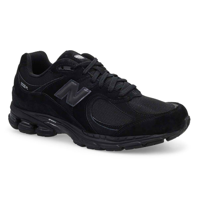 Men's 2002R Lace Up Sneaker - Black/Black Metallic