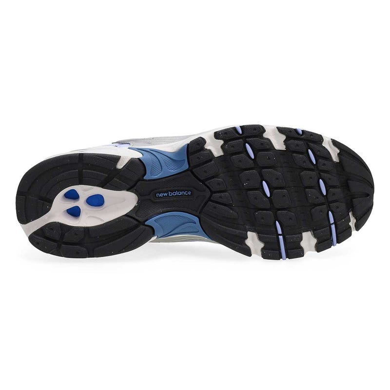 Women's  530 Lace Up Sneaker - Silver Metallic/Daybreak