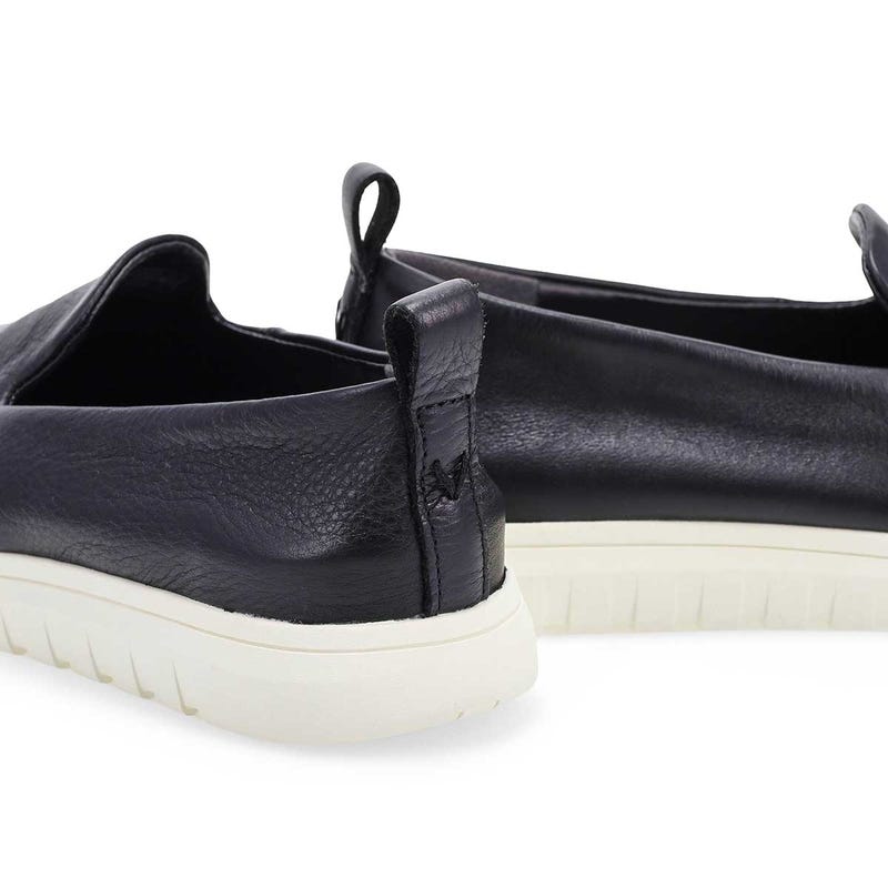 Women's  Uptown Willa Casual Slip On Shoe - Black