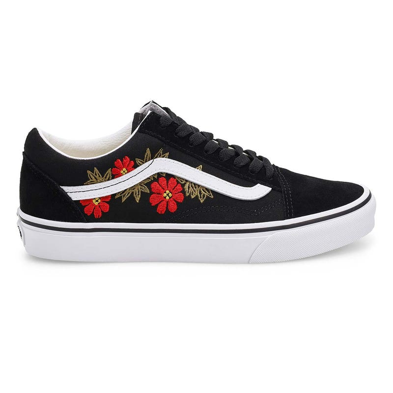 Women's Old Skool Sneaker - Embroidery Black
