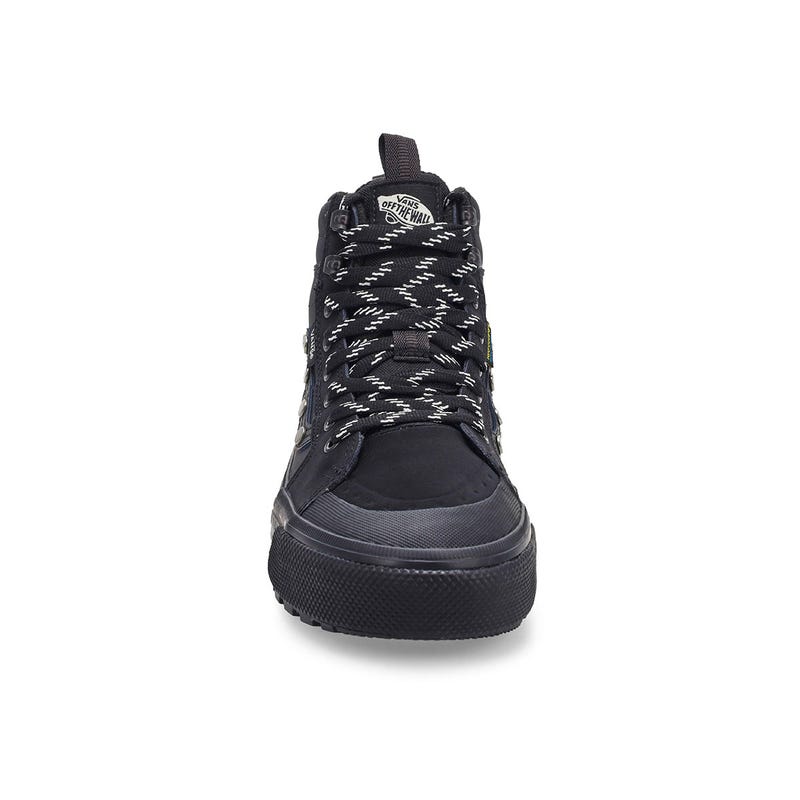 Women's  Sk8-Hi Waterproof Insulated Boot - Studs/Black