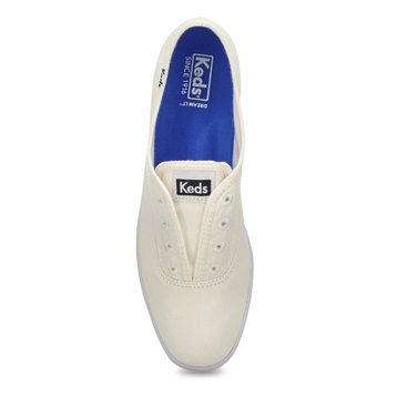 Women's Chillax Sneaker - White