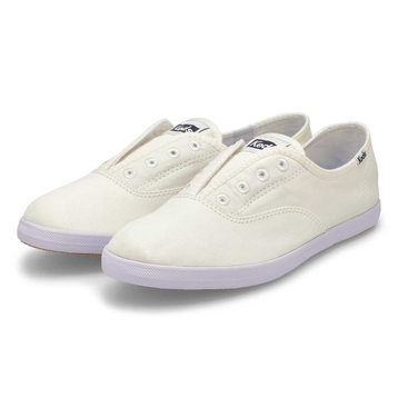 Women's Chillax Sneaker - White