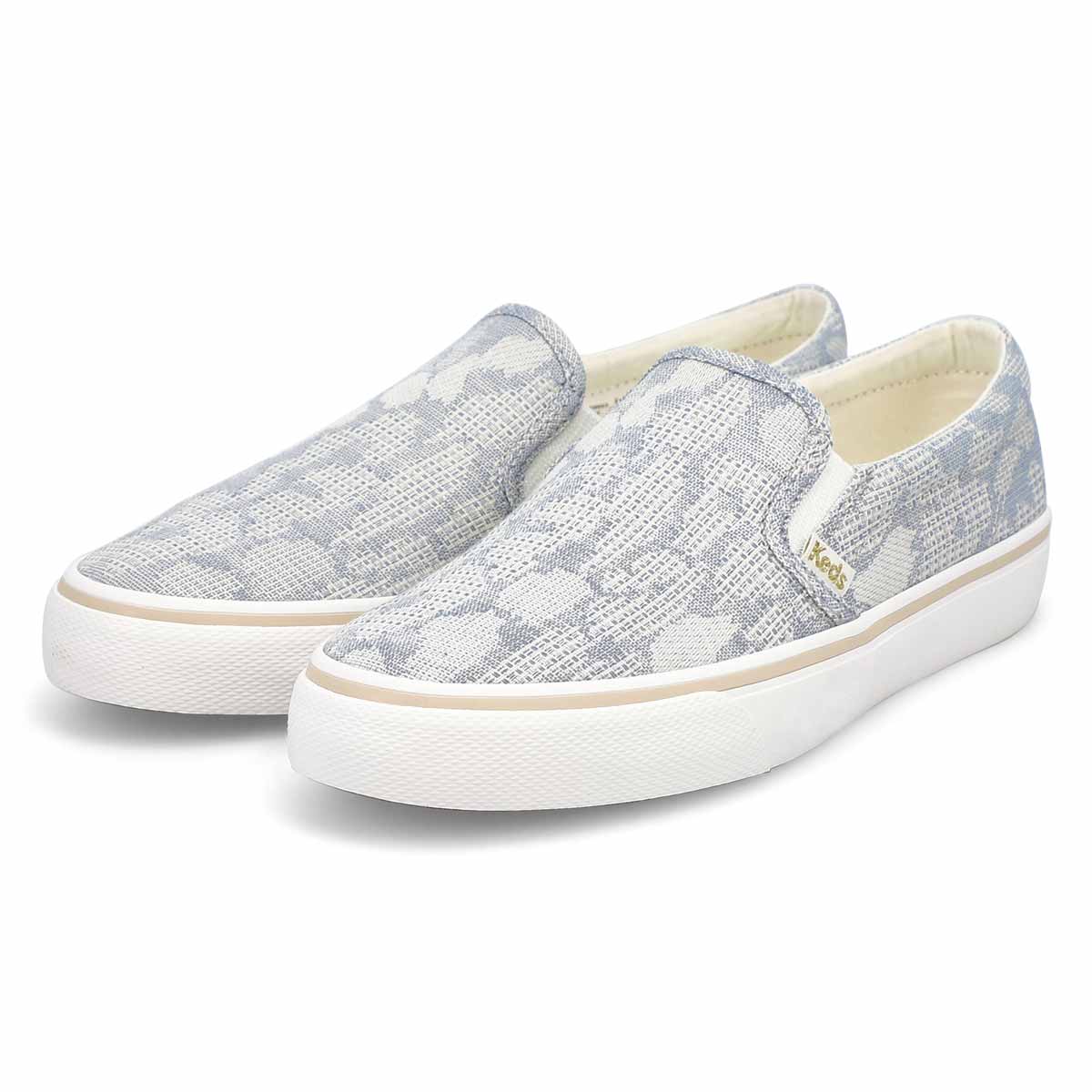 slip kicks sneakers