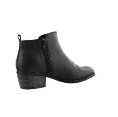 soft moc womens booties