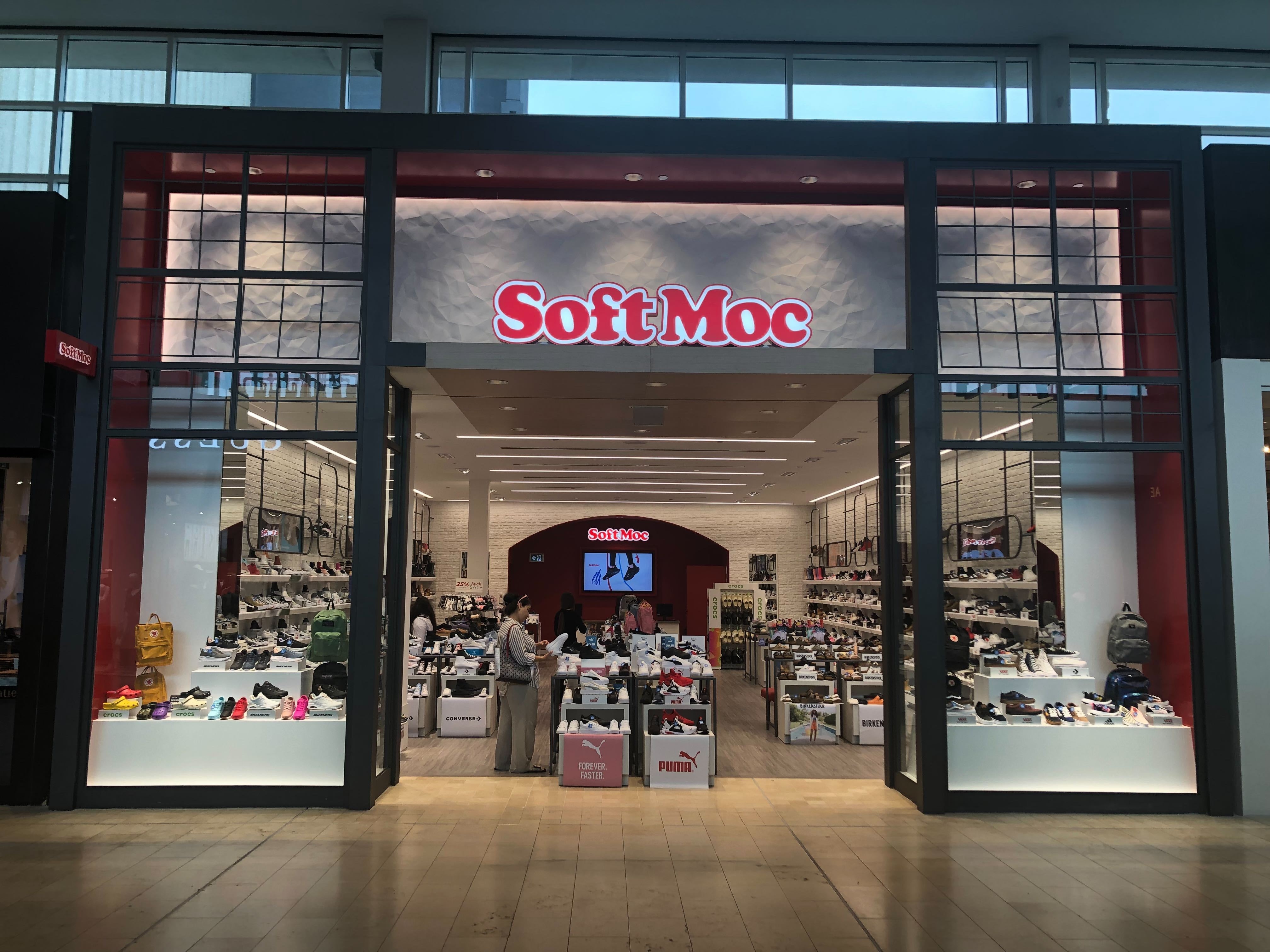 SoftMoc Yorkdale Shopping