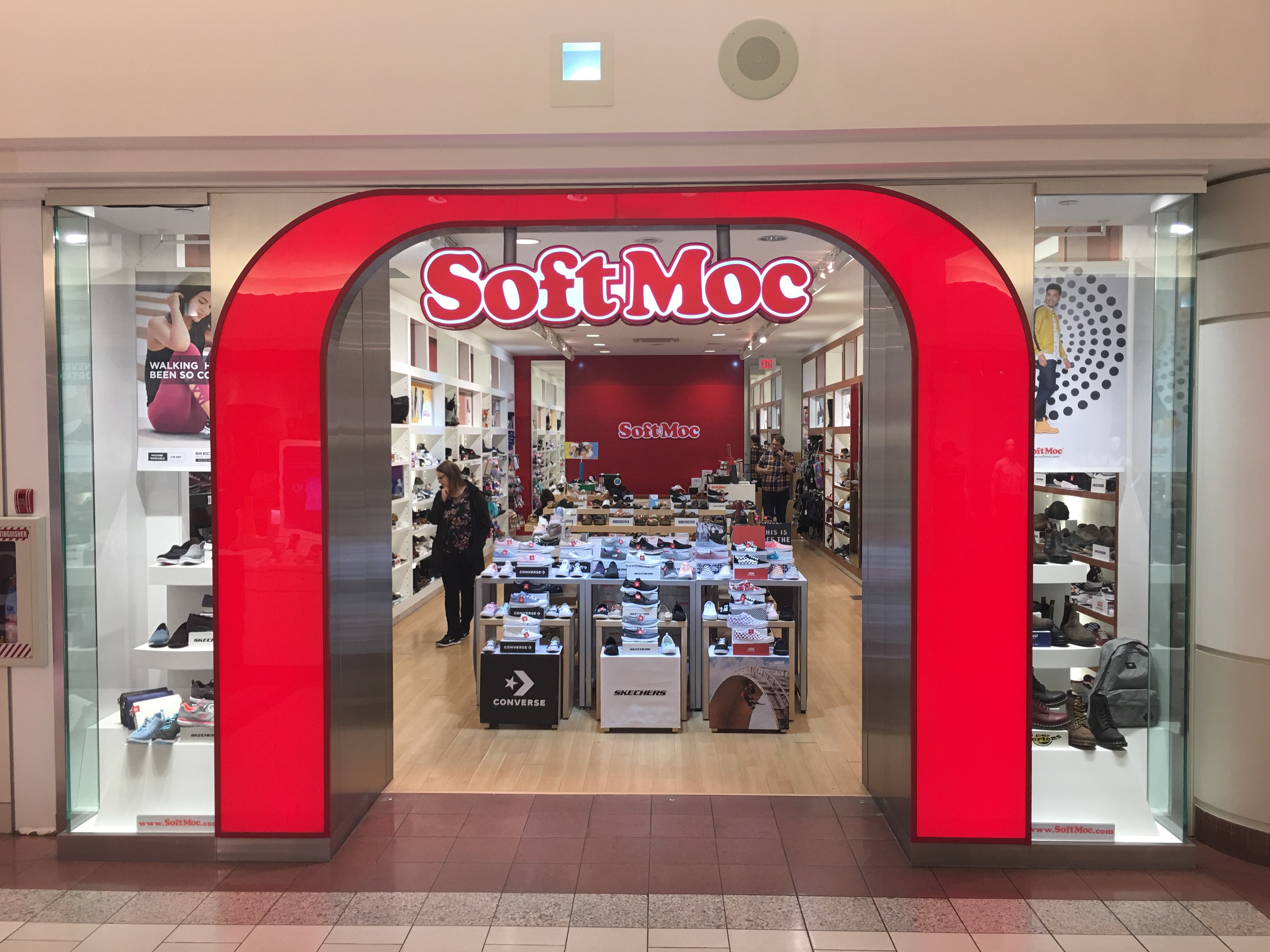shoe stores at southgate mall